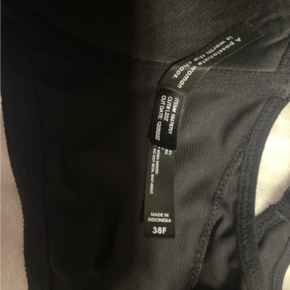 Torrid bra - Picture 2 of 2